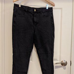 AE - Skinny Jeans - Size 14 Short - Black